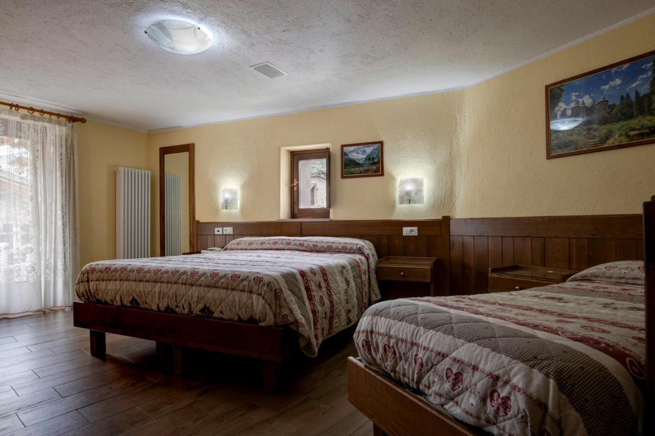 Hotel Cecchin Aosta Kültér fotó