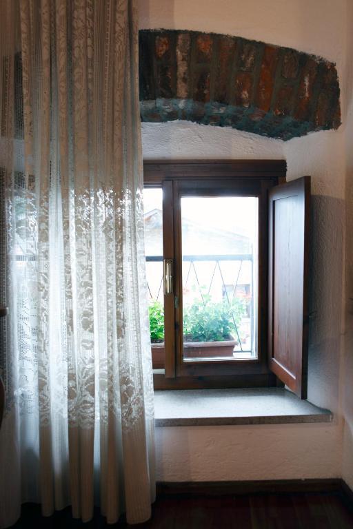 Hotel Cecchin Aosta Szoba fotó
